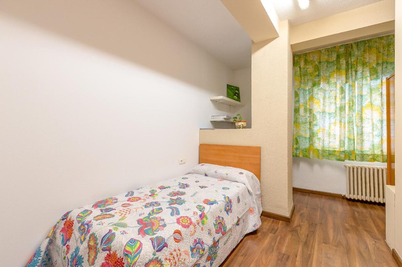 Alojamiento Genil Hotell Granada Eksteriør bilde